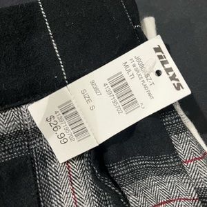 Tillys Pants. New with TAGS